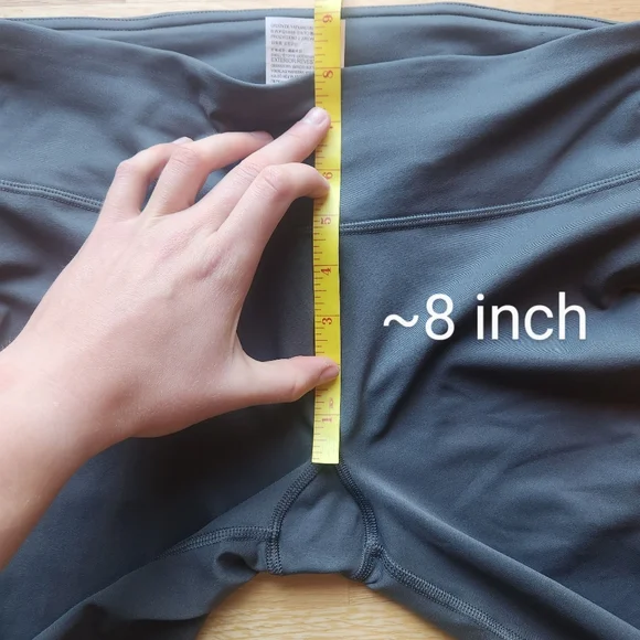 NWT Under Armour Capri - Picture 13 of 15